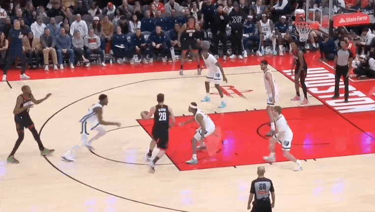 lol投注-2次争议1级恶意，火箭逆袭：申京+杜兰特砍66分，谢泼德险成罪人