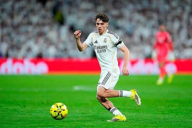 s15竞猜-姆总伤愈战曼城！皇马大名单连刮4张18岁彩票，底牌有多硬？