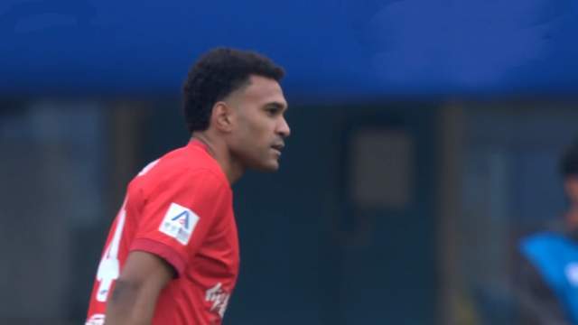 2-1，河南队负分清零，姆布拉4个单刀只打进1球 乔迪毫无防守体系