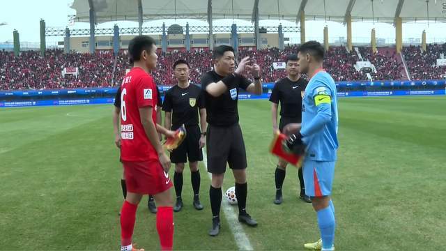 2-1，河南队负分清零，姆布拉4个单刀只打进1球 乔迪毫无防守体系