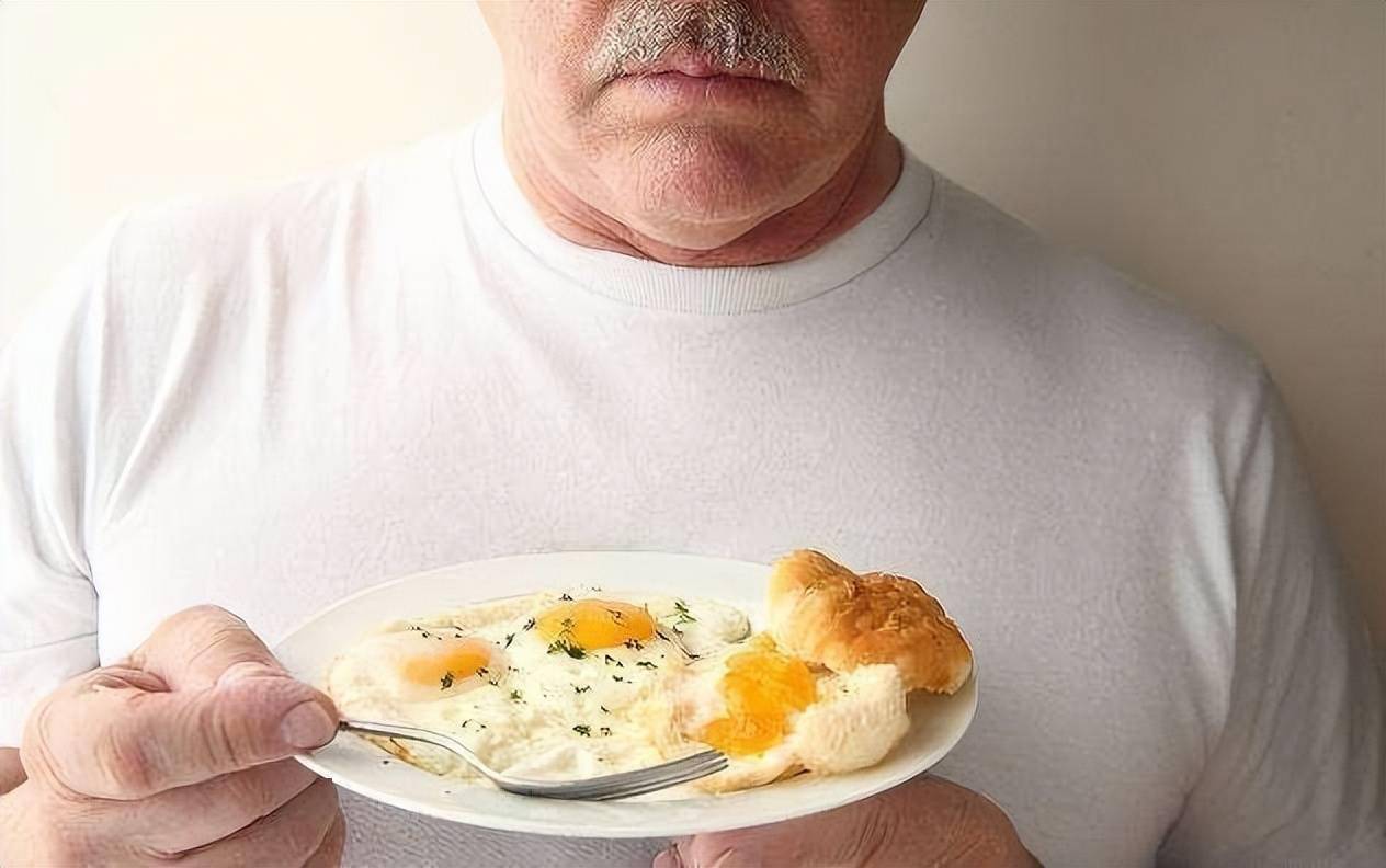 s15外围-每天一个水煮蛋是“死亡催化剂”？提醒：想健康吃蛋，5个错别犯